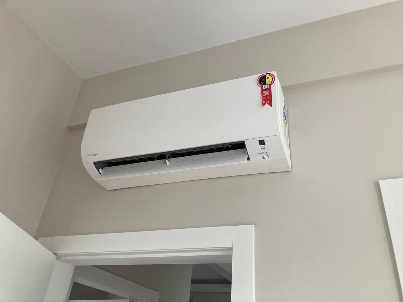 Ar-condicionado split Daikin instalado