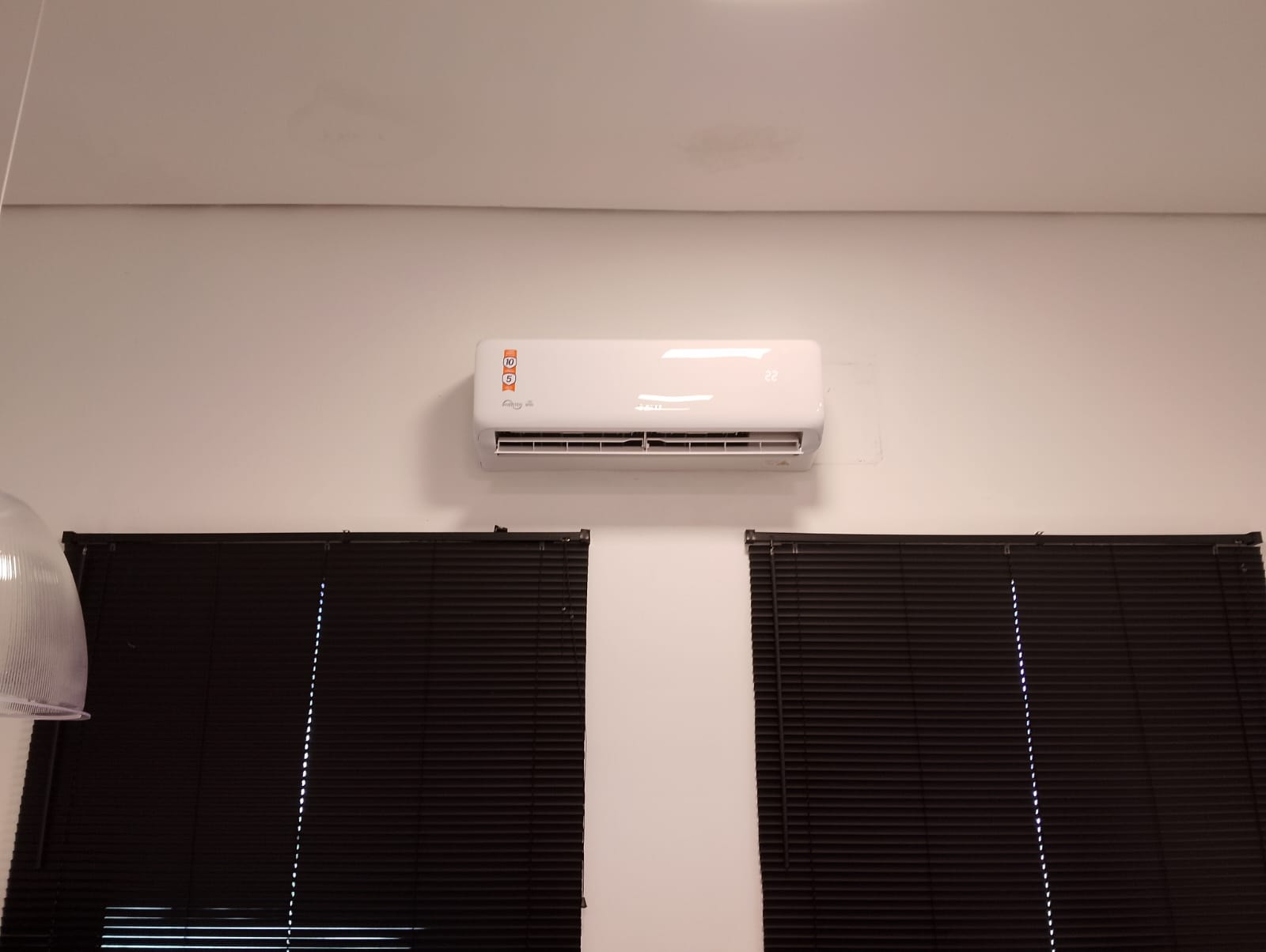 Instalação Fujitsu em sala